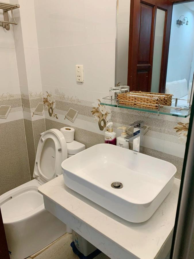 Cozy Hotel Hcm Хошимин Экстерьер фото